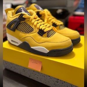 Nike Retro 4 Lightning 10.5 Men’s
